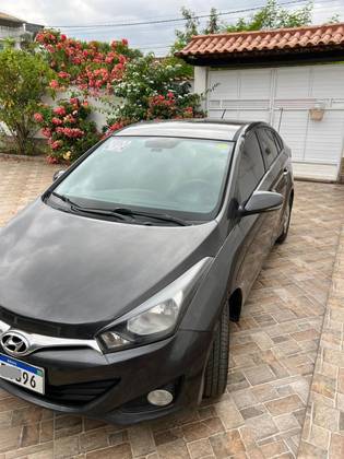 HYUNDAI HB20S 1.6 COMFORT PLUS 16V FLEX 4P AUTOMÁTICO